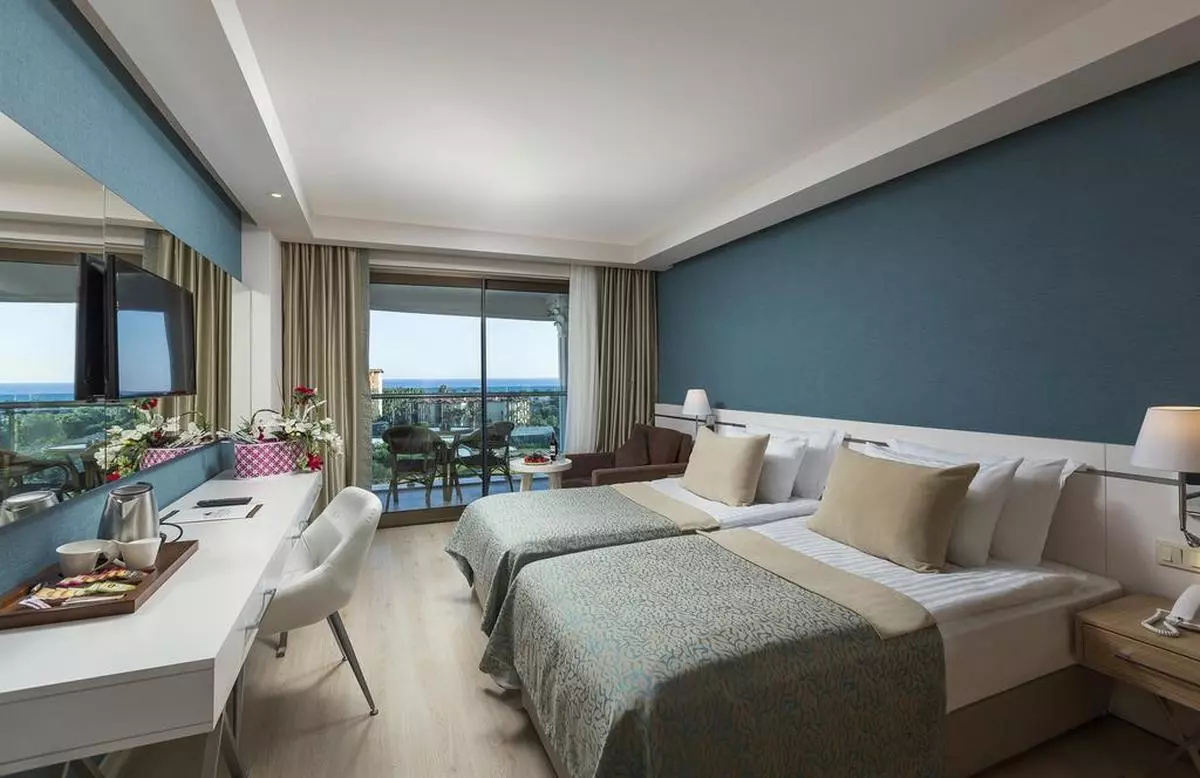 Side La Grande Resort & Spa HOTEL ROOMS (Copy).jpg